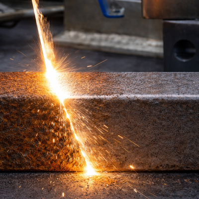 Laser Cleaning for Boats: Rust, Hardware and Brightwork Without Grit